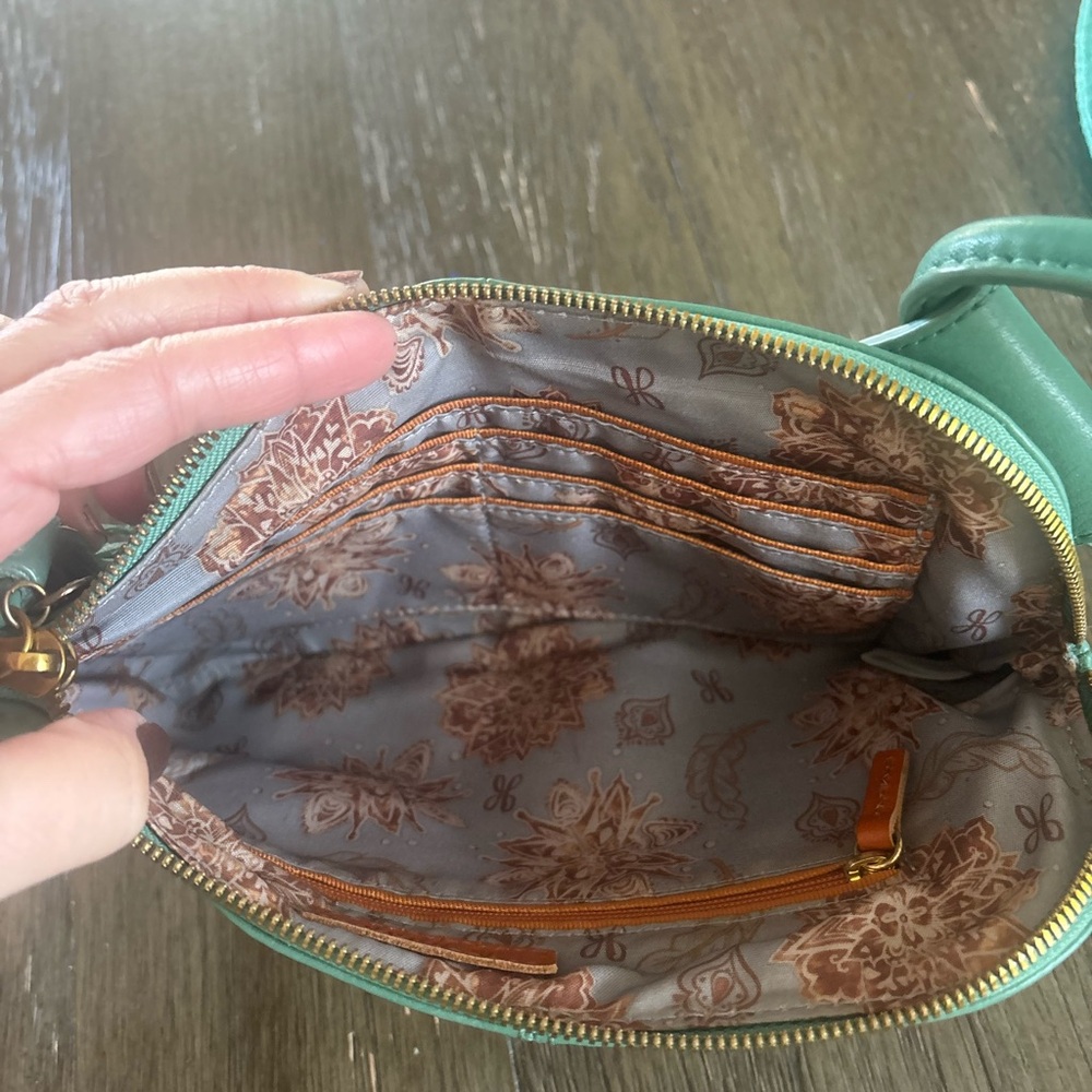 Hobo Sable wristlet - Picture 3 of 3
